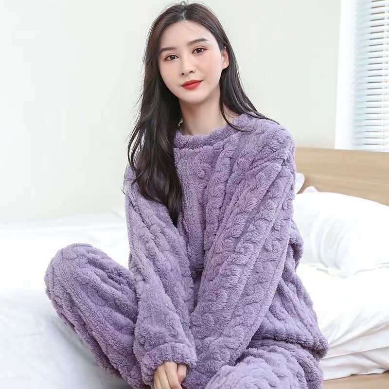 CLAIRE lounge set in Taro Purple