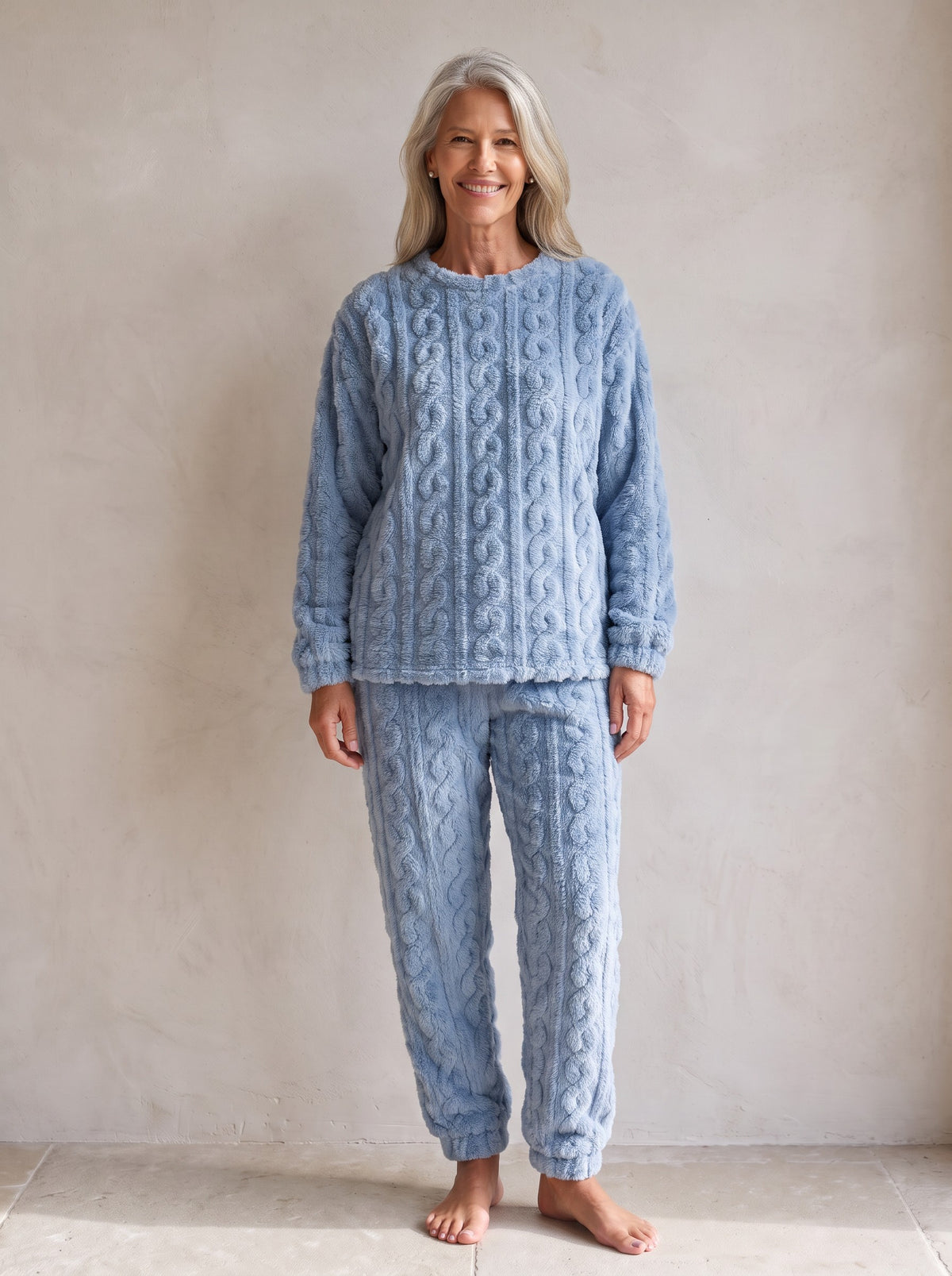 CLAIRE cable lounge set in Sky Blue, front view